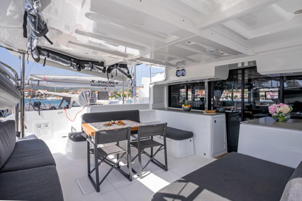 Catamaran 