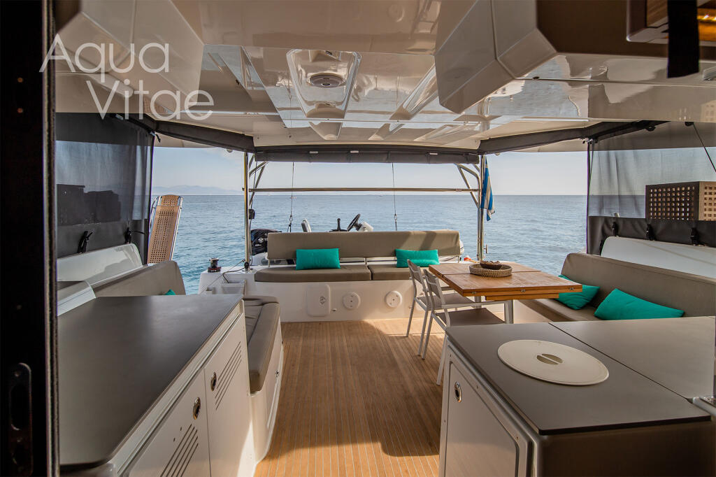 Catamaran 