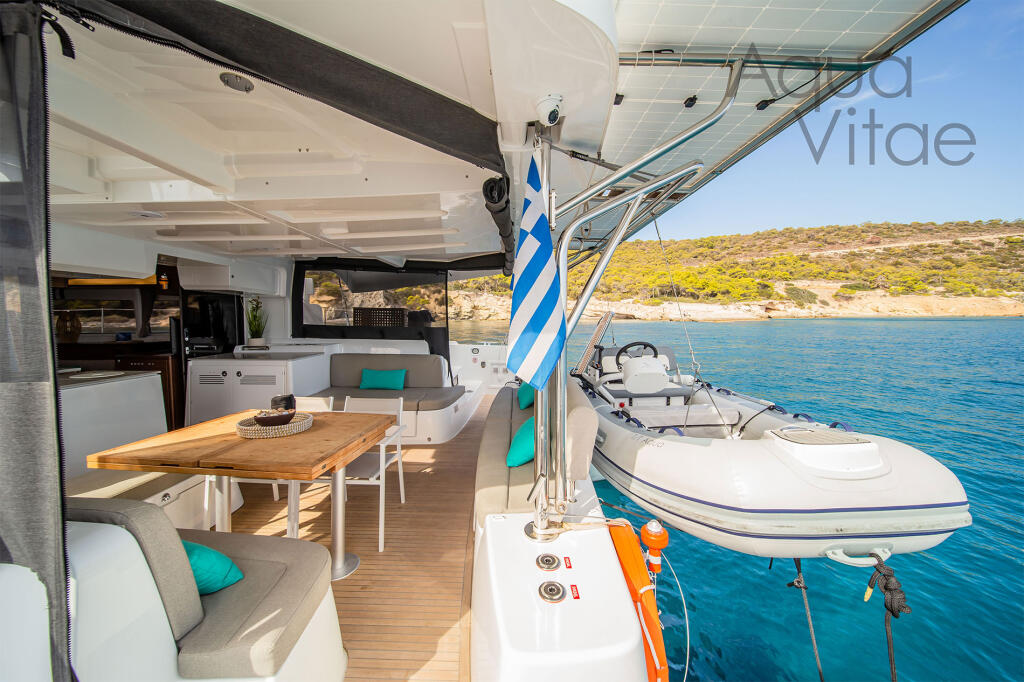 Catamaran 