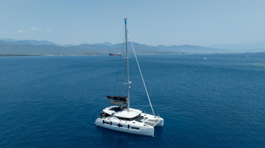 Catamaran 