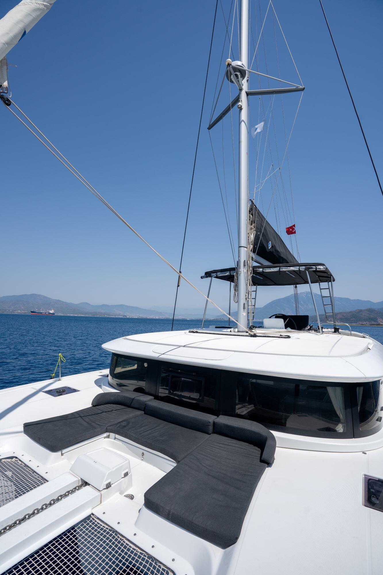 Catamaran 