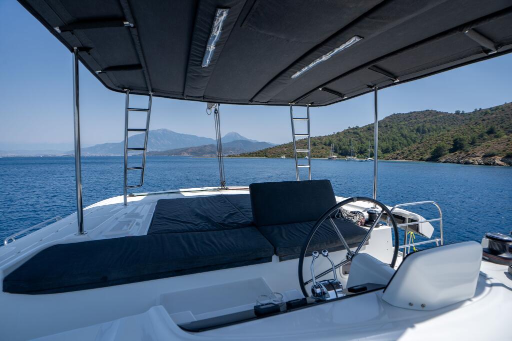 Catamaran 