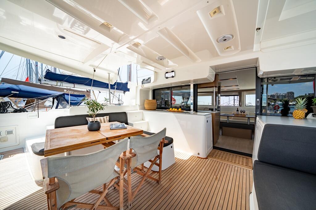 Catamaran 