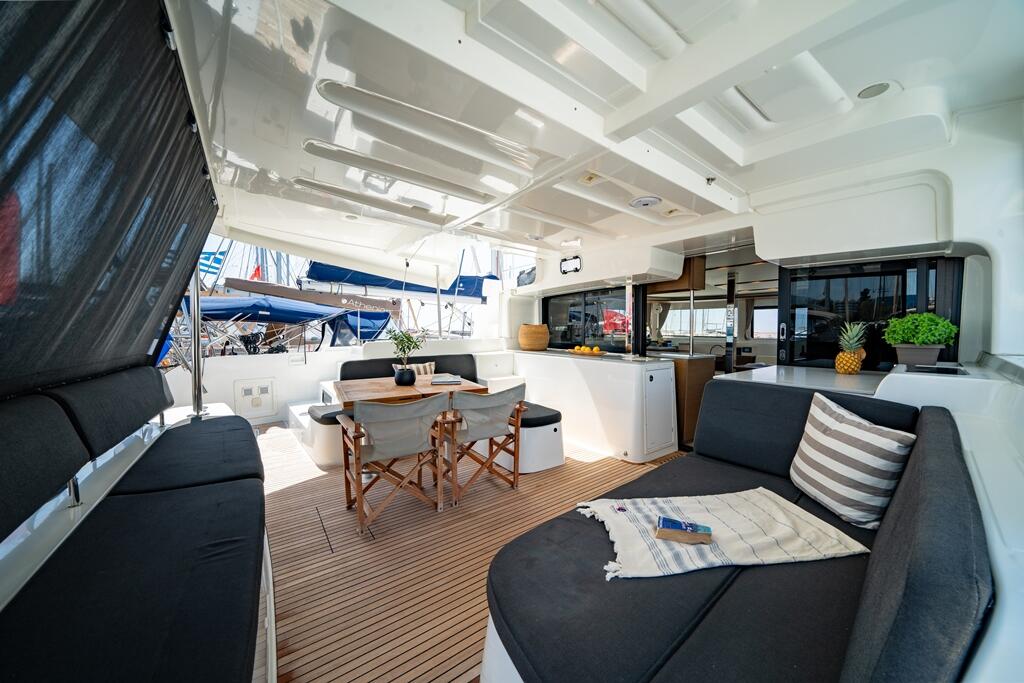 Catamaran 