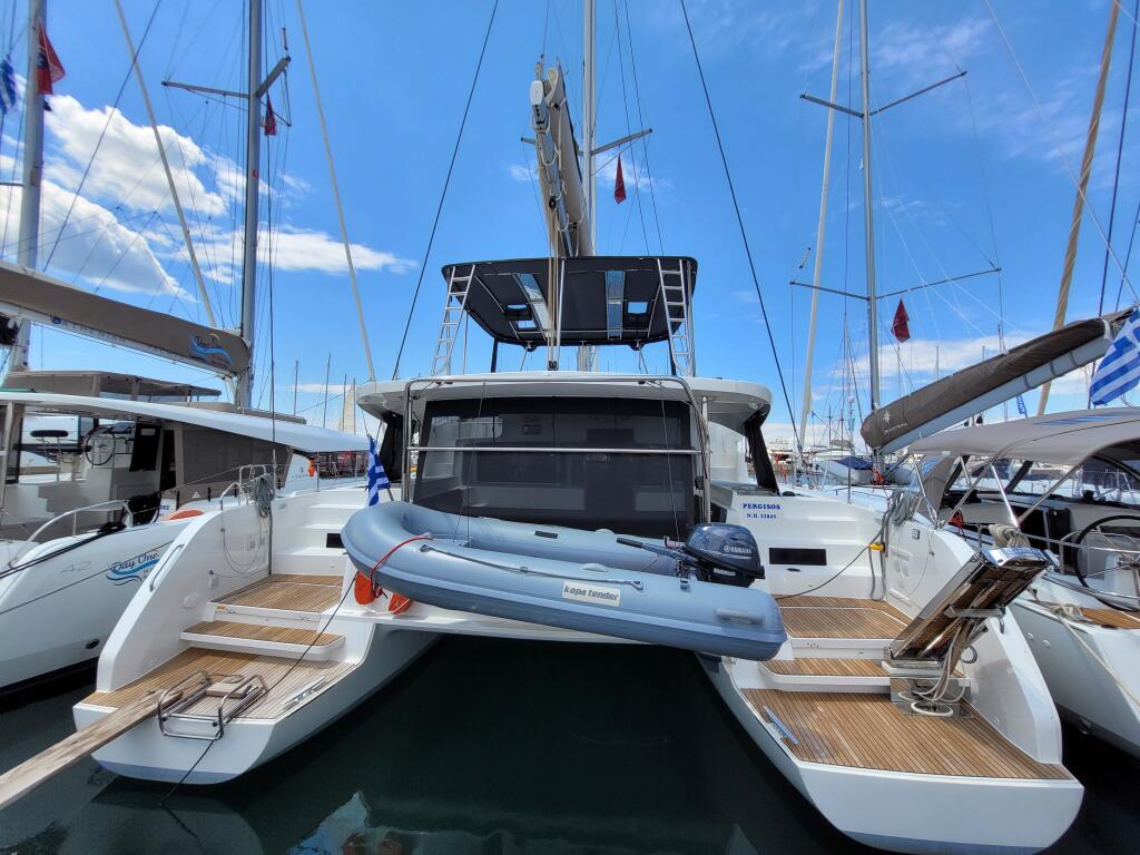 Catamaran 