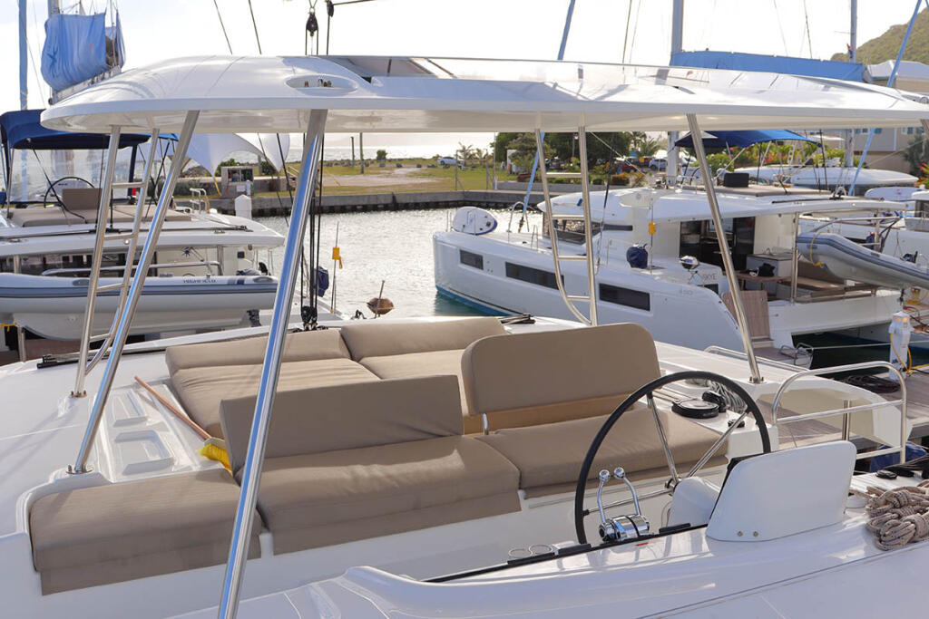 Catamaran 