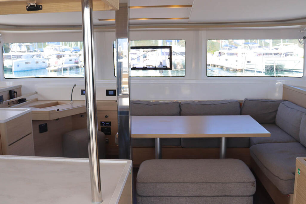 Catamaran 