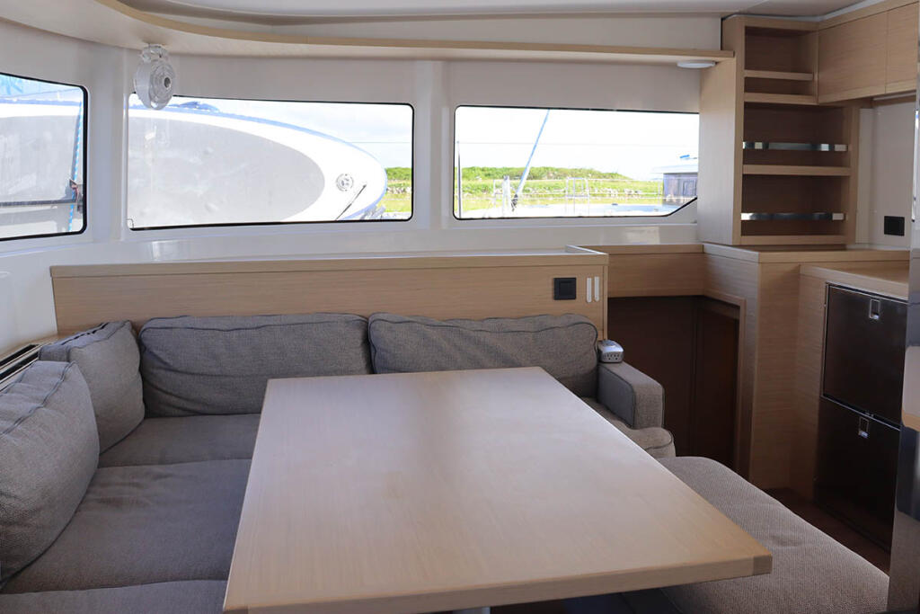 Catamaran 
