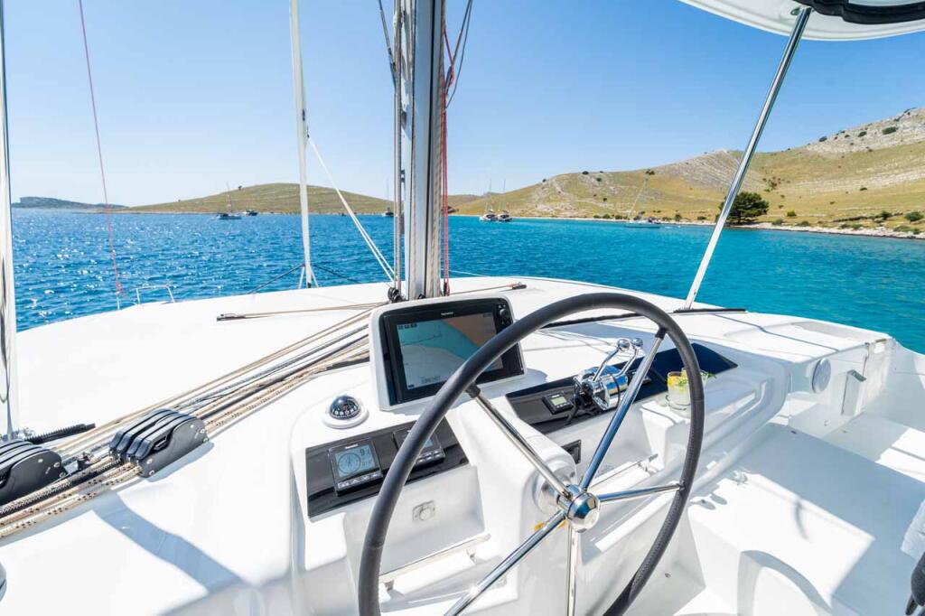 Catamaran 