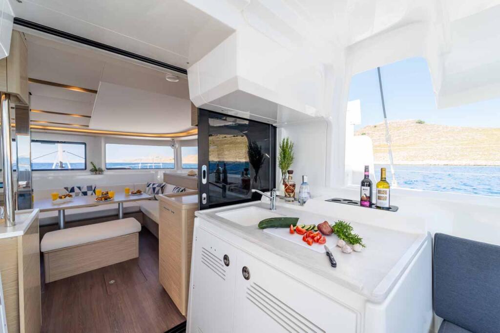 Catamaran 