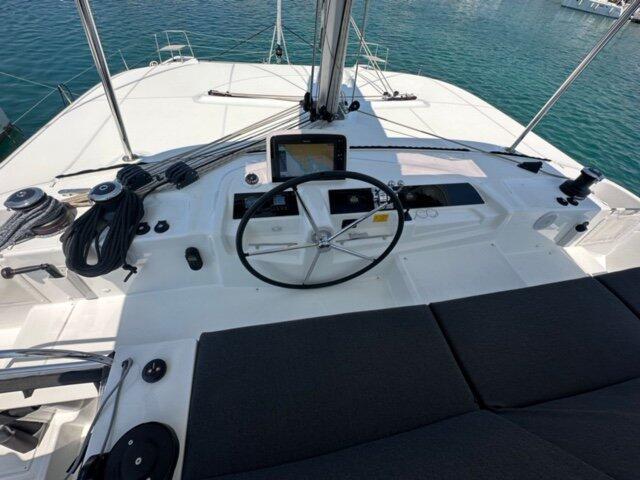 Catamaran 