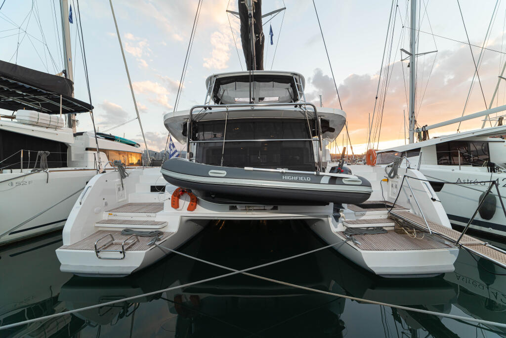 Catamaran 