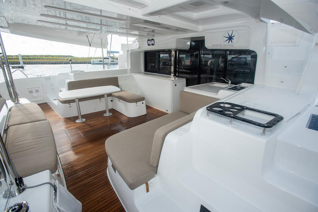 Catamaran 