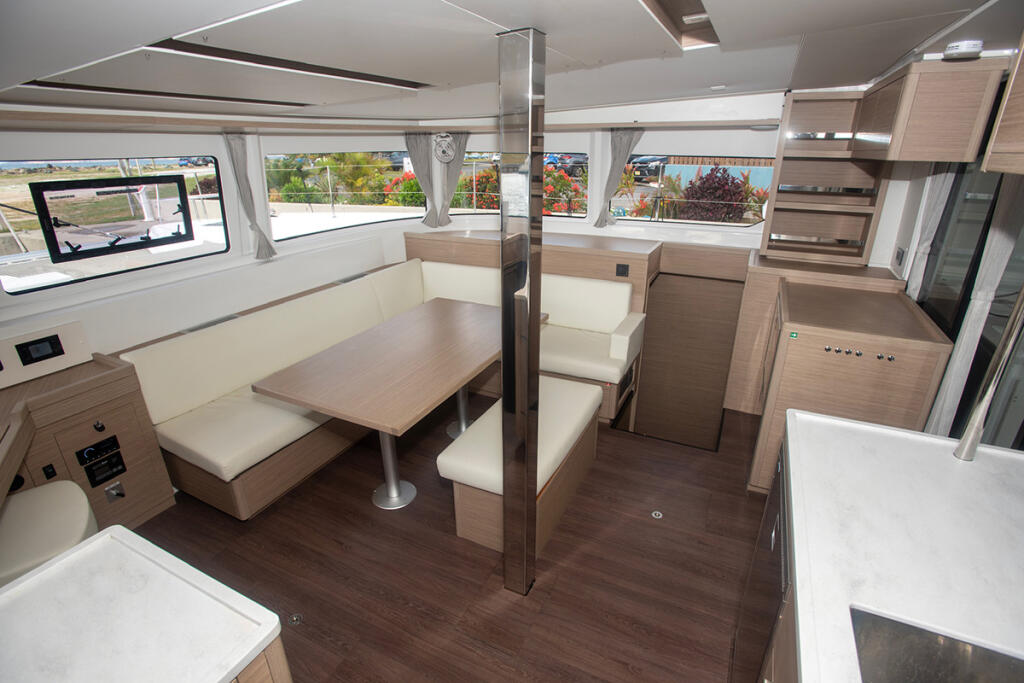 Catamaran 