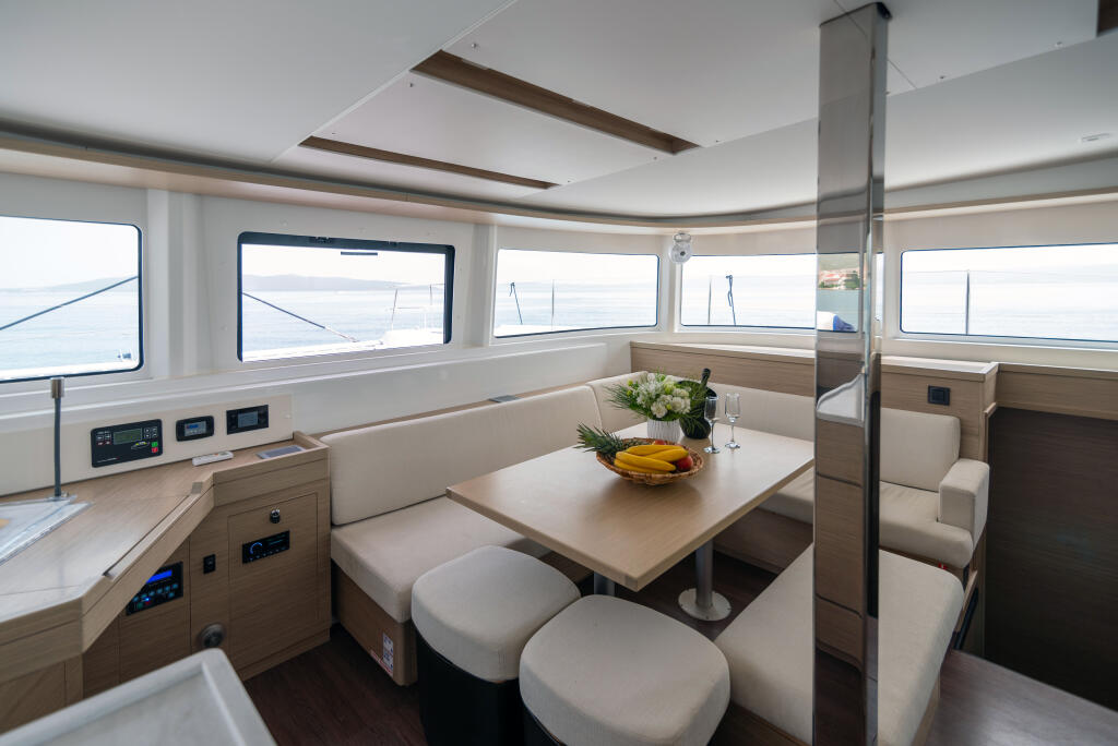 Catamaran 
