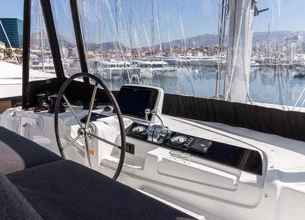 Catamaran 