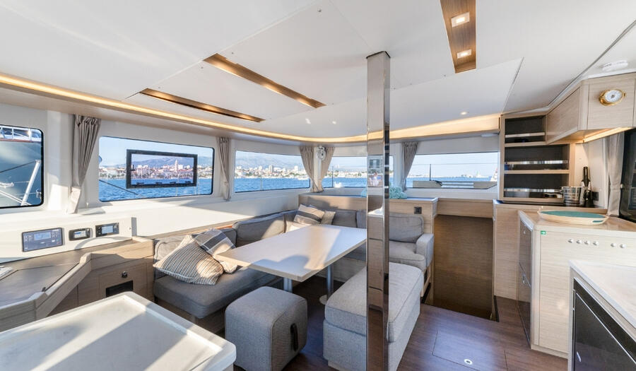 Catamaran 
