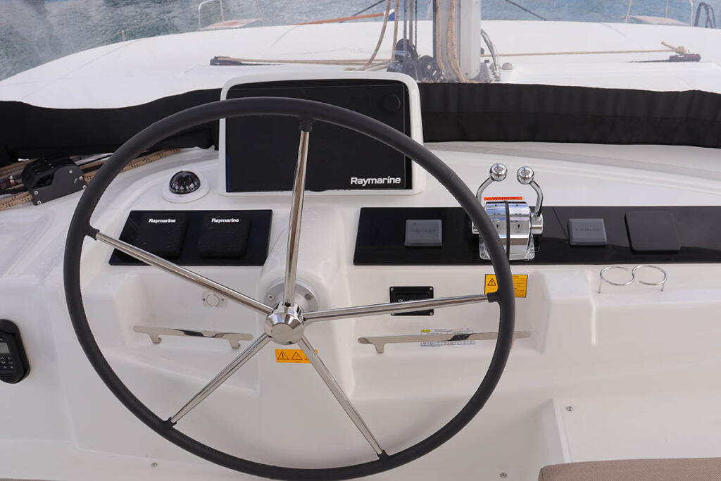 Catamaran 