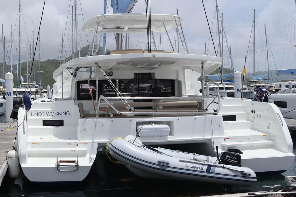 Catamaran 