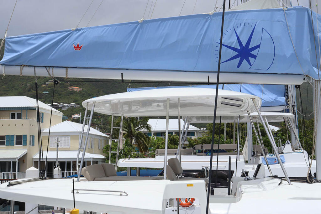 Catamaran 