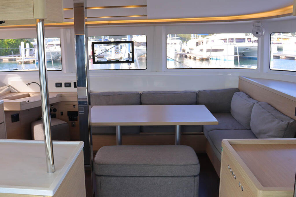 Catamaran 