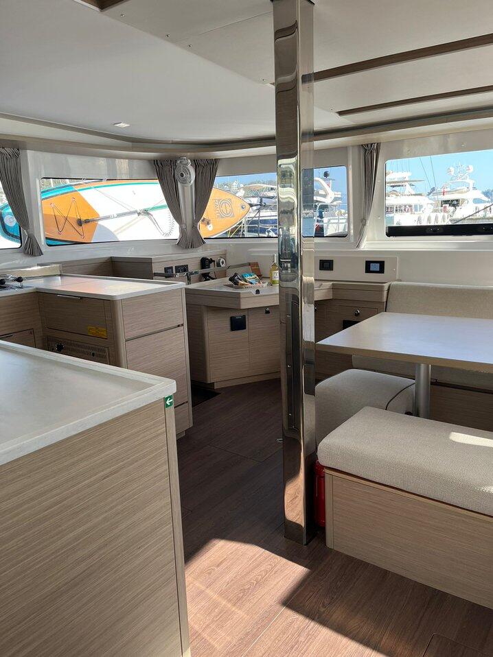 Catamaran 