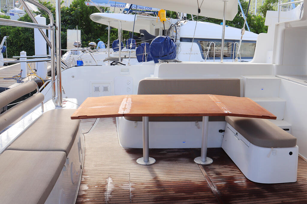 Catamaran 