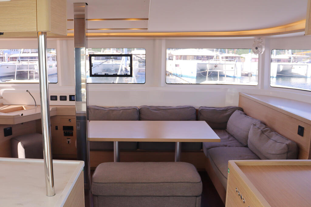 Catamaran 