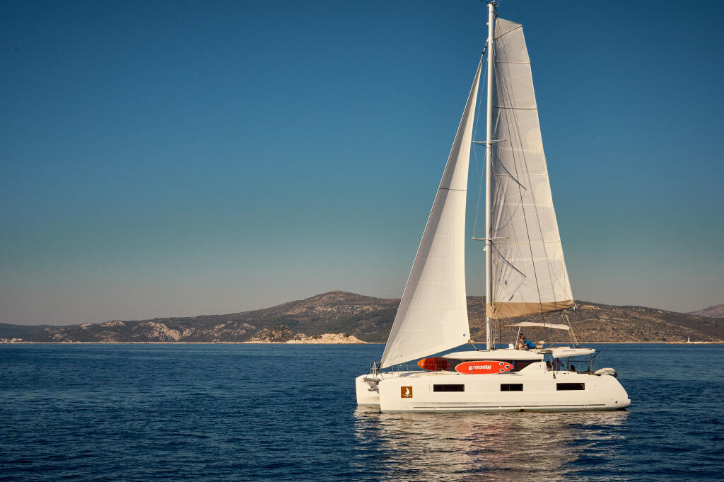 Catamaran 