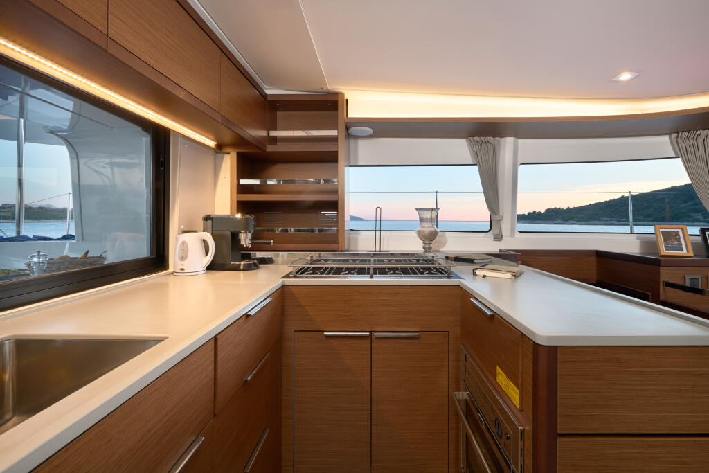 Catamaran 
