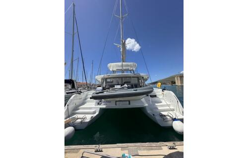 Catamaran 