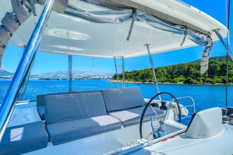 Catamaran 