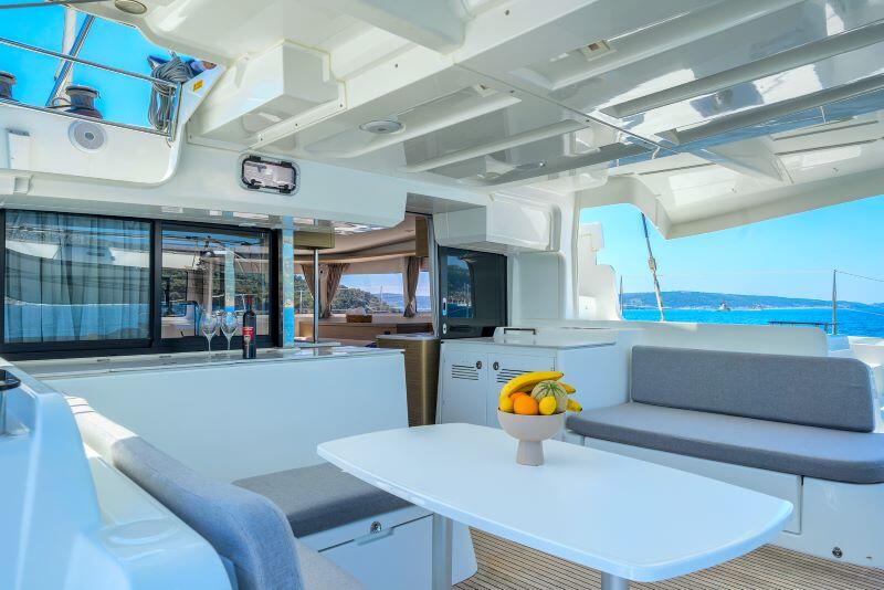 Catamaran 