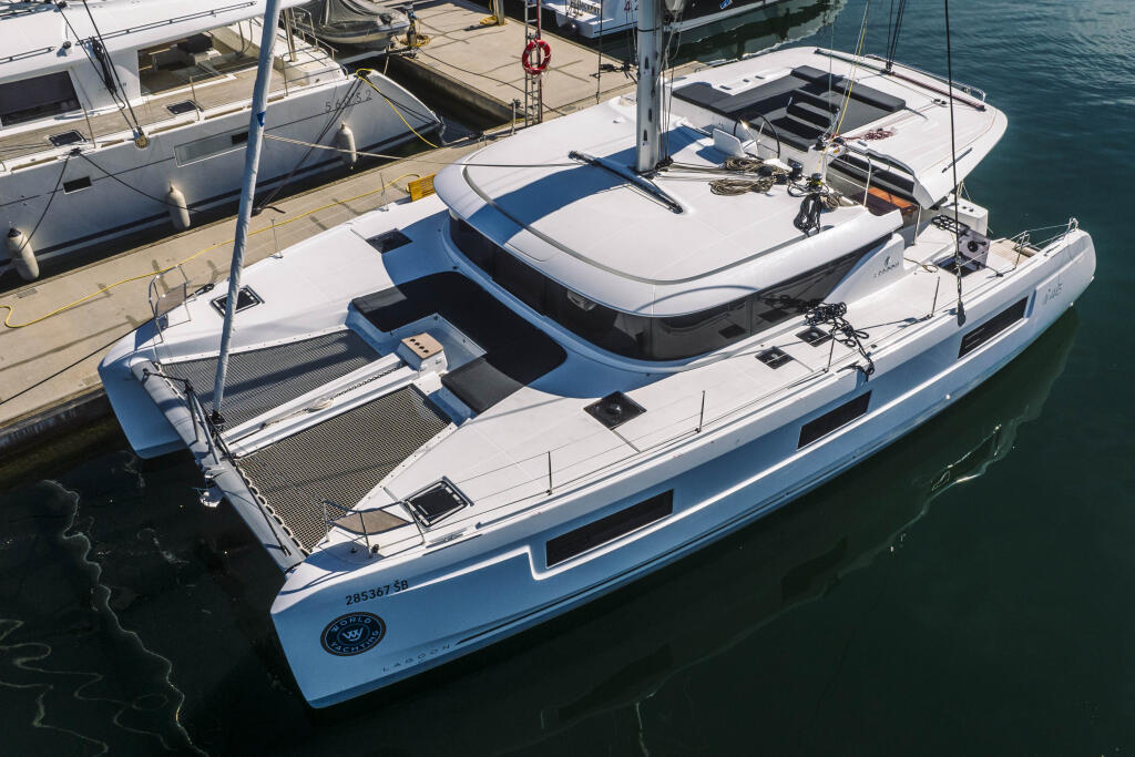 Catamaran 