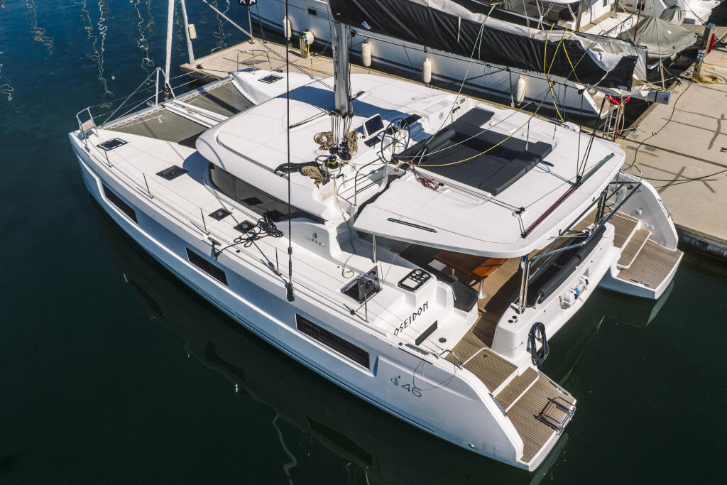 Catamaran 