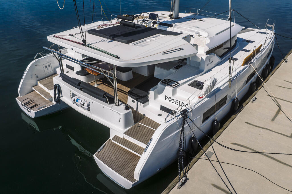 Catamaran 