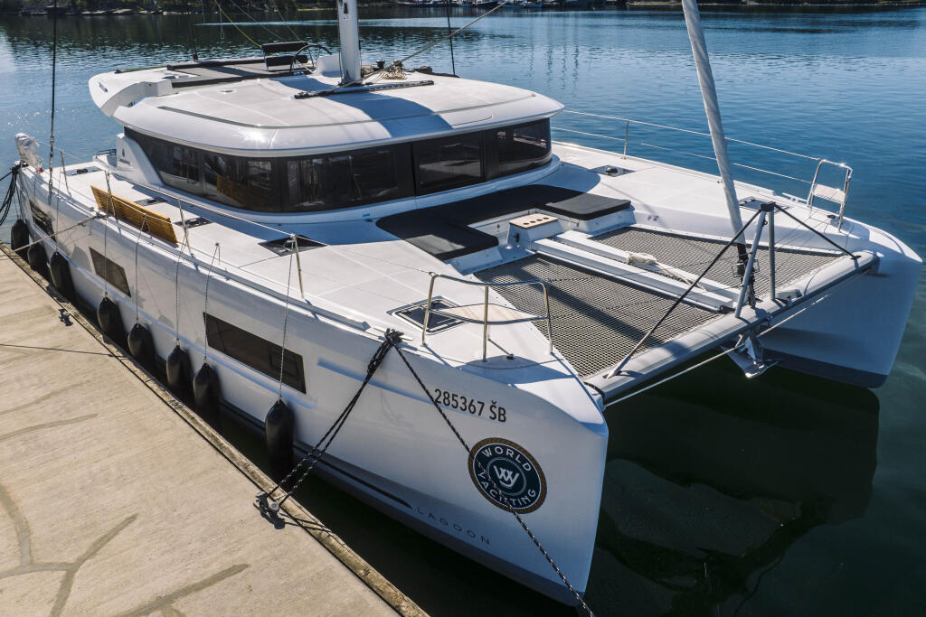 Catamaran 