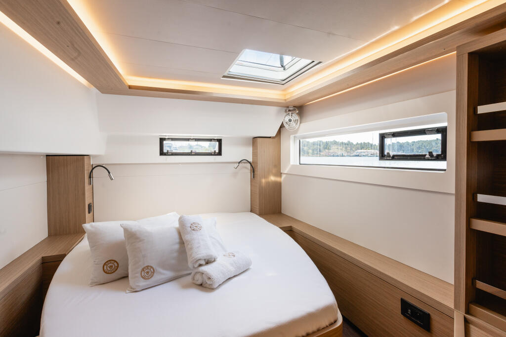 Catamaran 