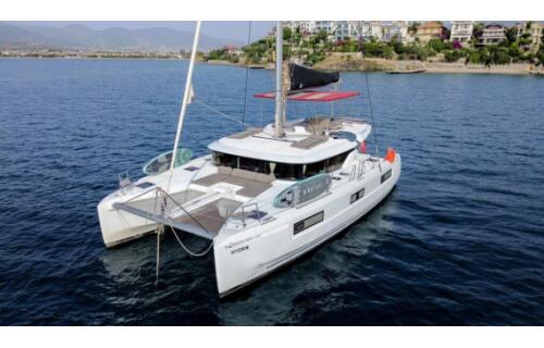 Catamaran 