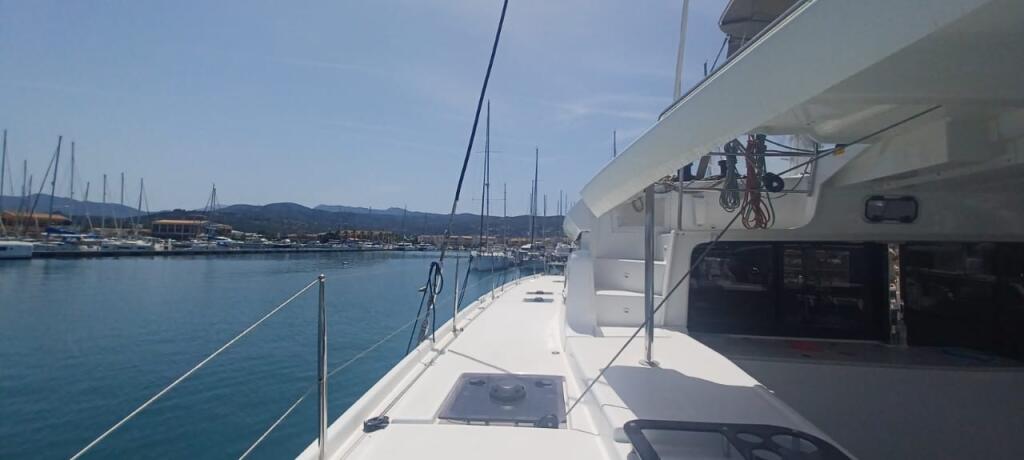 Catamaran 