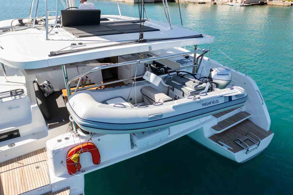 Catamaran 