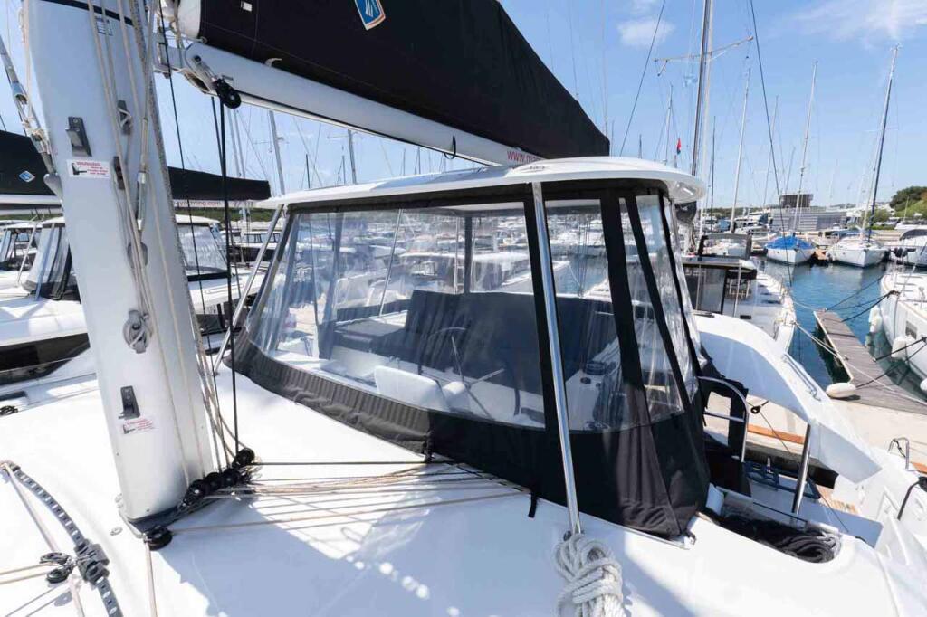 Catamaran 