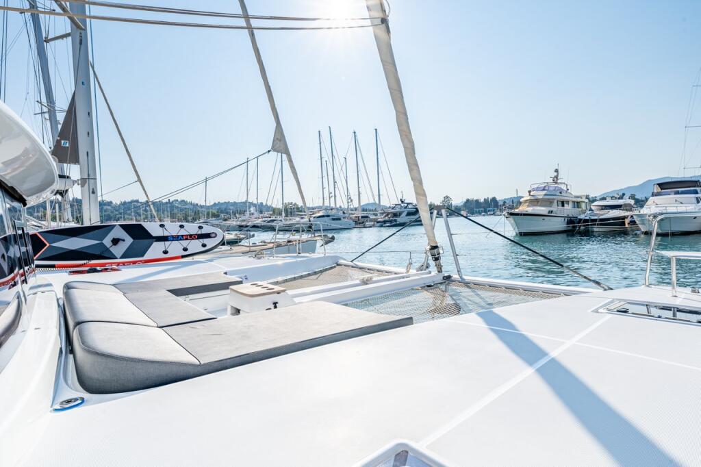 Catamaran 
