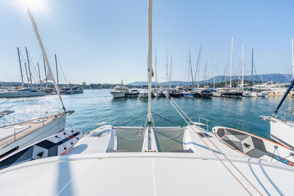 Catamaran 