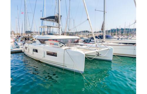 Catamaran 