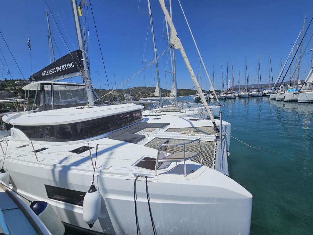 Catamaran 