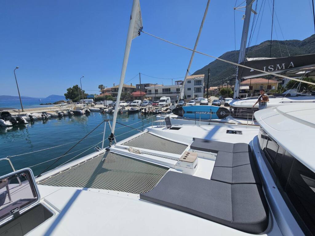 Catamaran 