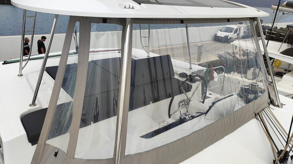 Catamaran 