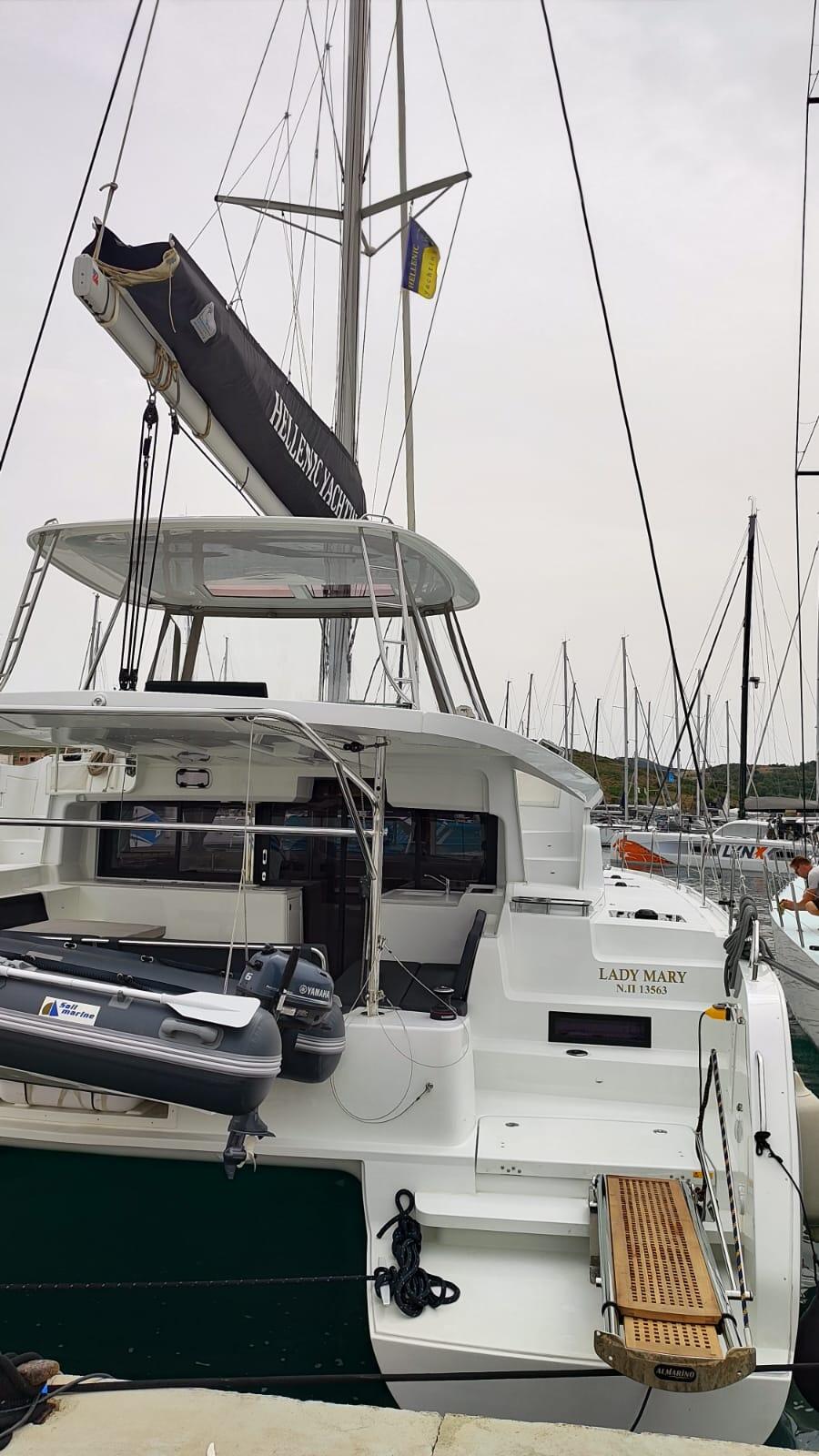 Catamaran 