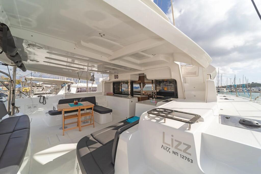 Catamaran 